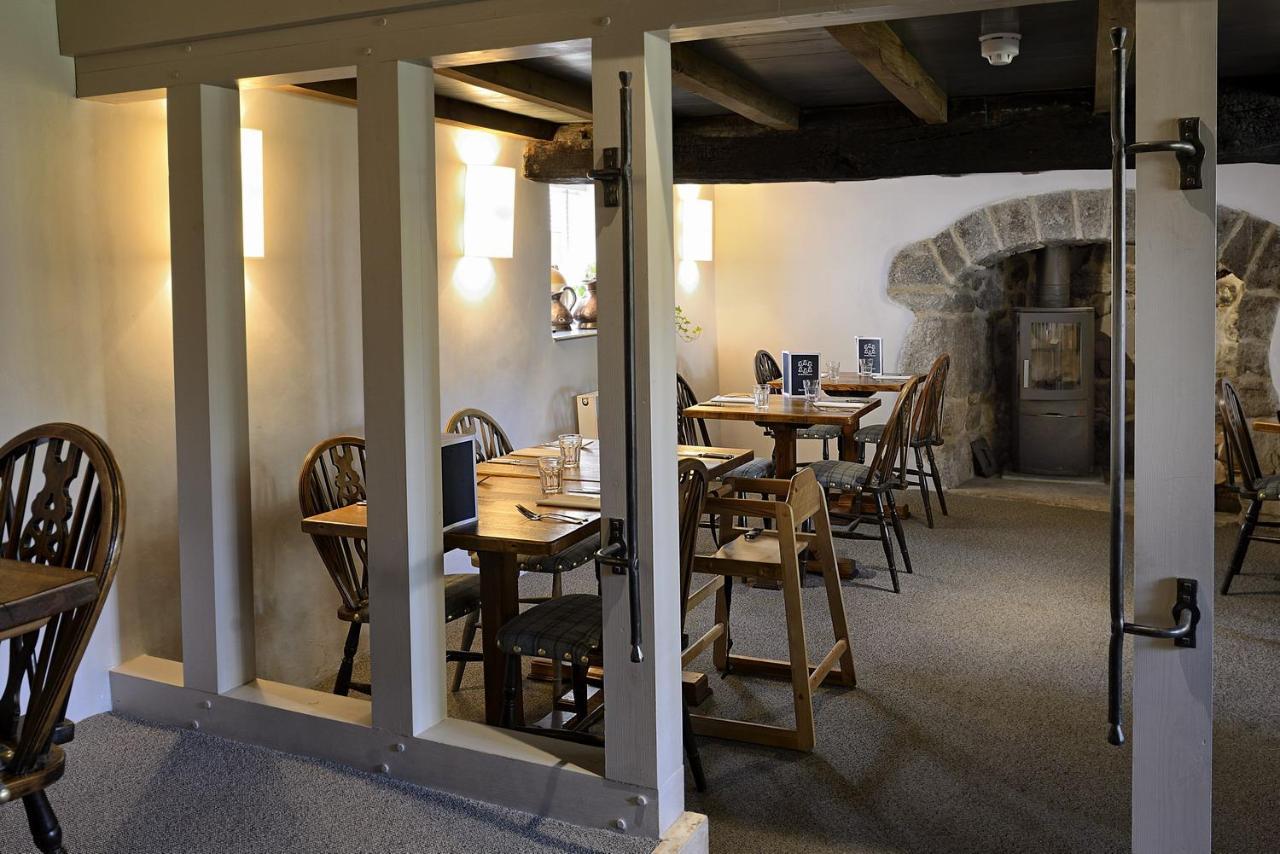 Eversfield Organic At The Ring Of Bells Inn North Bovey 외부 사진